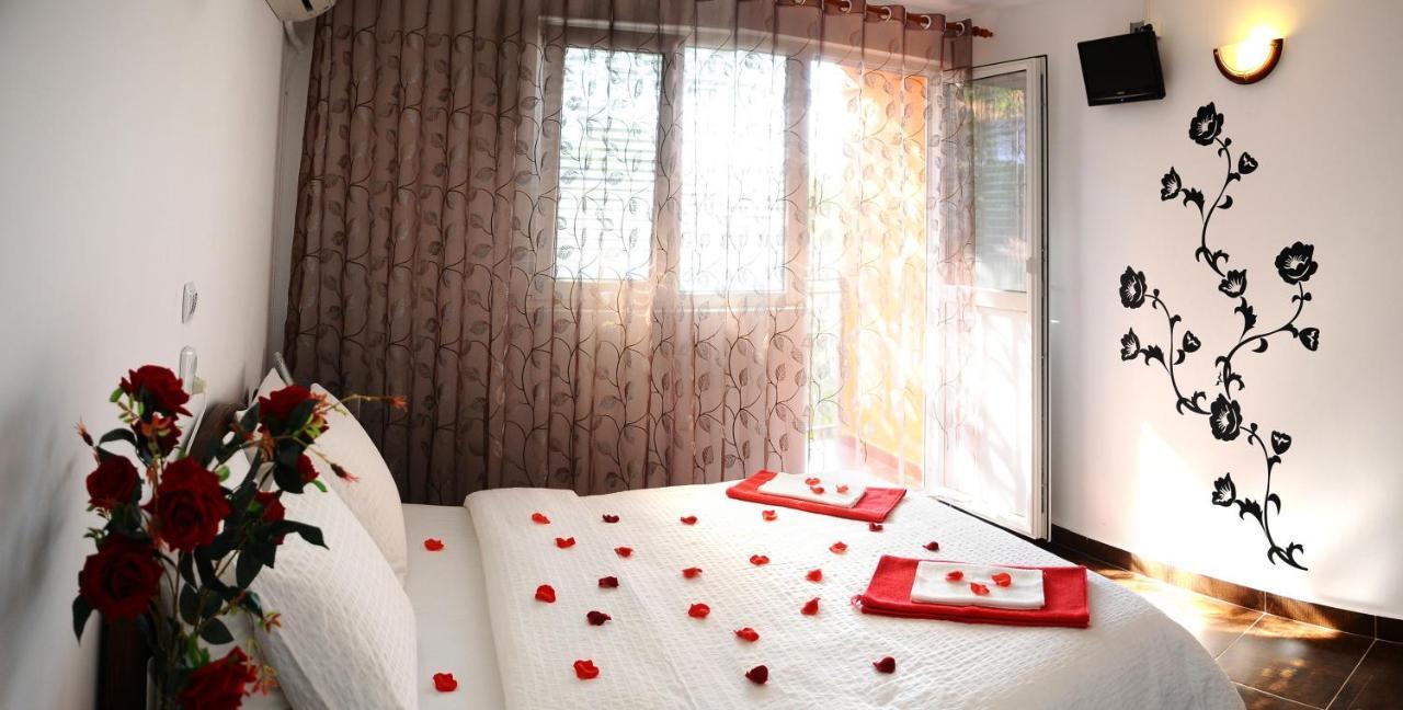 Vila Floarea Etiquette Costinesti Zewnętrze zdjęcie