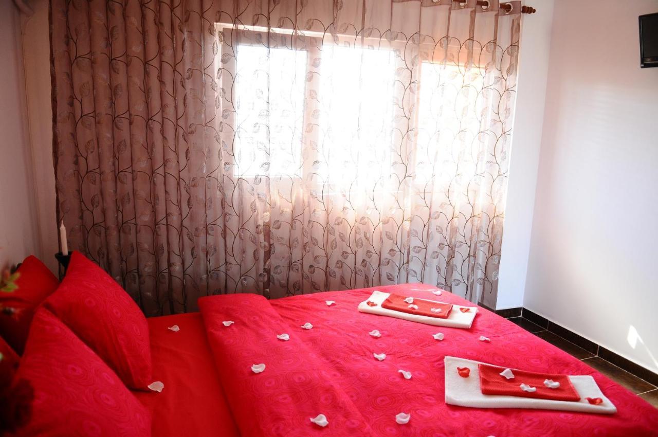 Vila Floarea Etiquette Costinesti Zewnętrze zdjęcie